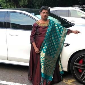 Meet your Posher, Veena